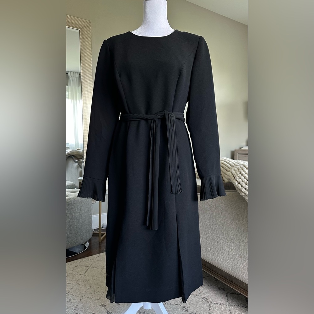 Due Per Due Veste Elegant Black Dress Size 4
